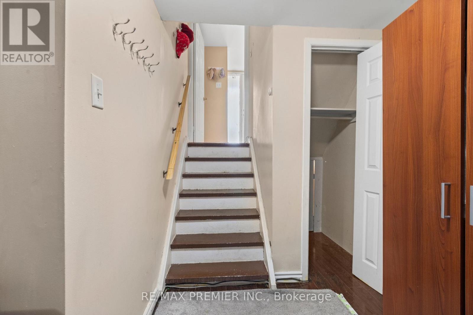 292 - 1605 Albion Road, Toronto, Ontario  M9V 1B6 - Photo 34 - W12959366