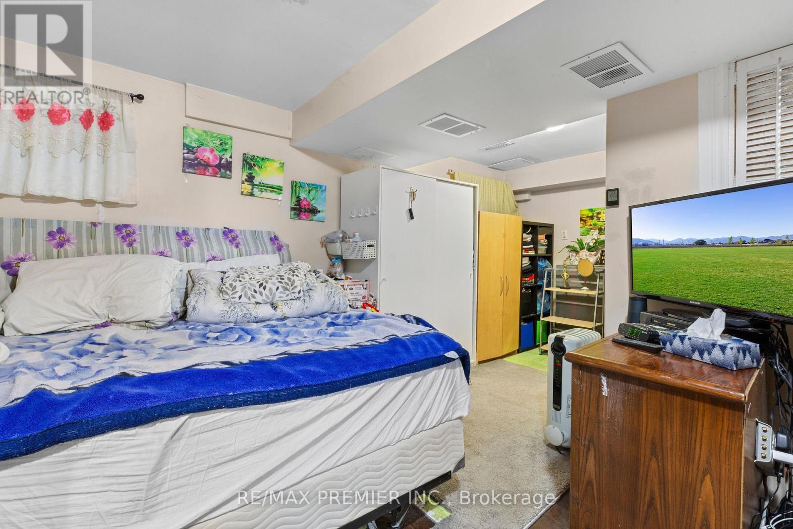 292 - 1605 Albion Road, Toronto, Ontario  M9V 1B6 - Photo 35 - W12959366