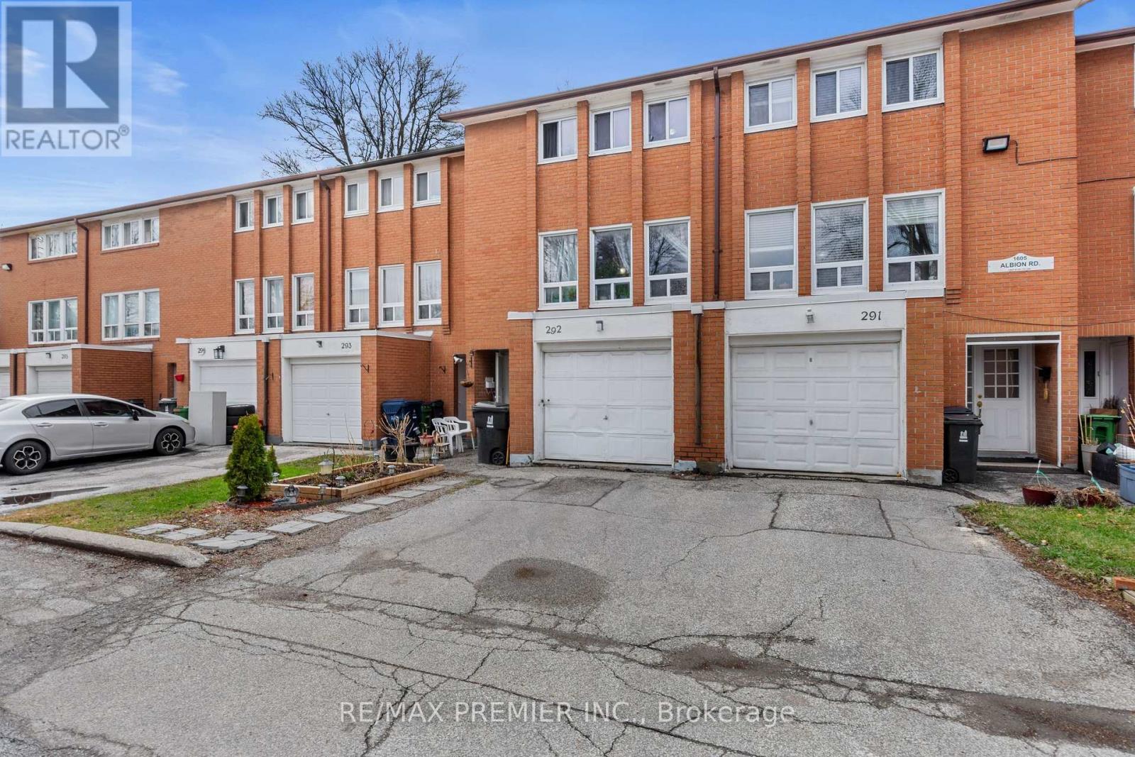 292 - 1605 Albion Road, Toronto, Ontario  M9V 1B6 - Photo 5 - W12959366