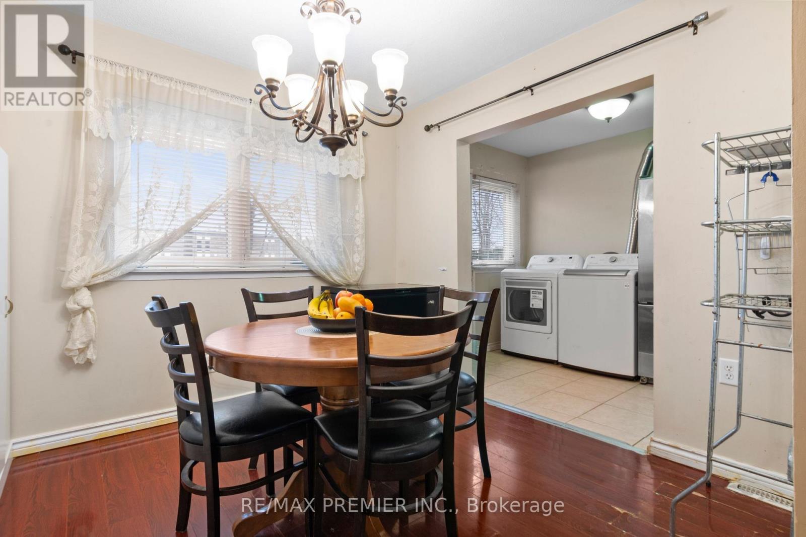 292 - 1605 Albion Road, Toronto, Ontario  M9V 1B6 - Photo 9 - W12959366