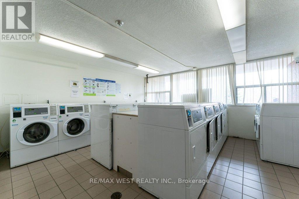 1001 - 3501 Glen Erin Drive, Mississauga, Ontario  L5L 2E9 - Photo 37 - W12959396