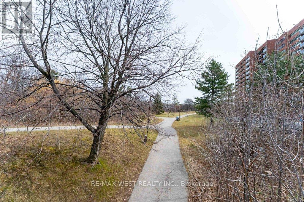 1001 - 3501 Glen Erin Drive, Mississauga, Ontario  L5L 2E9 - Photo 43 - W12959396