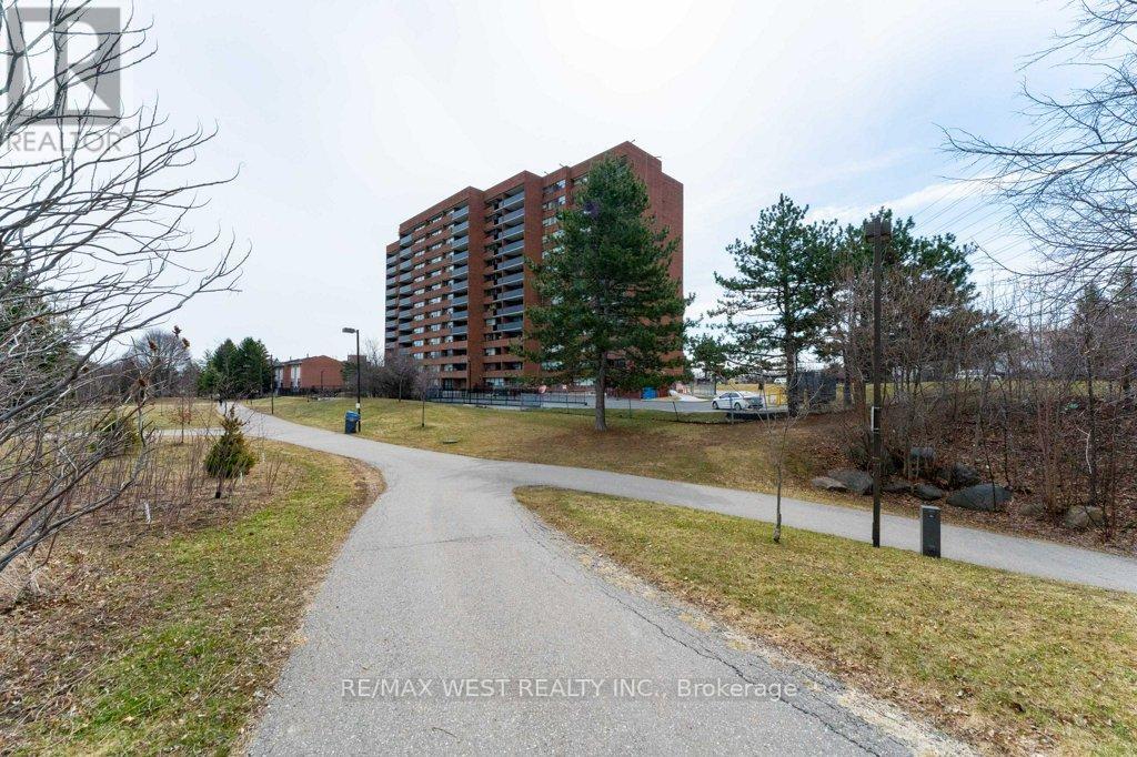 1001 - 3501 Glen Erin Drive, Mississauga, Ontario  L5L 2E9 - Photo 45 - W12959396