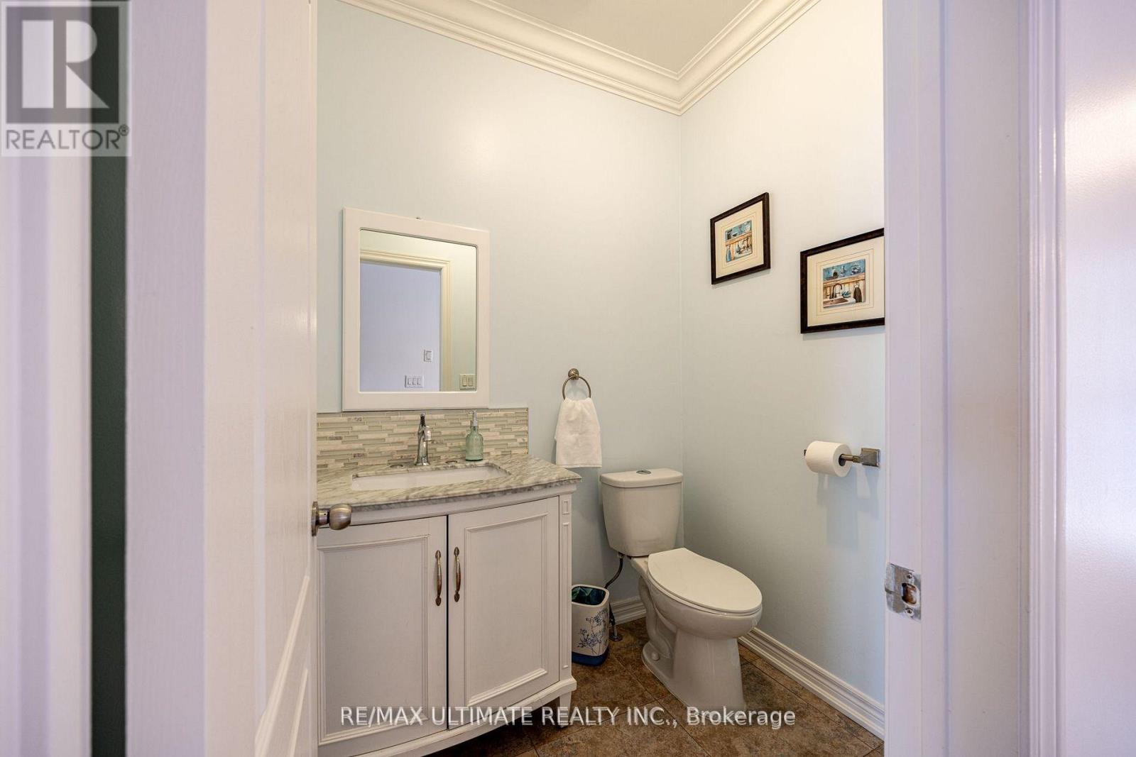 1160 Islington Avenue, Toronto, Ontario  M8Z 4S7 - Photo 14 - W12959406