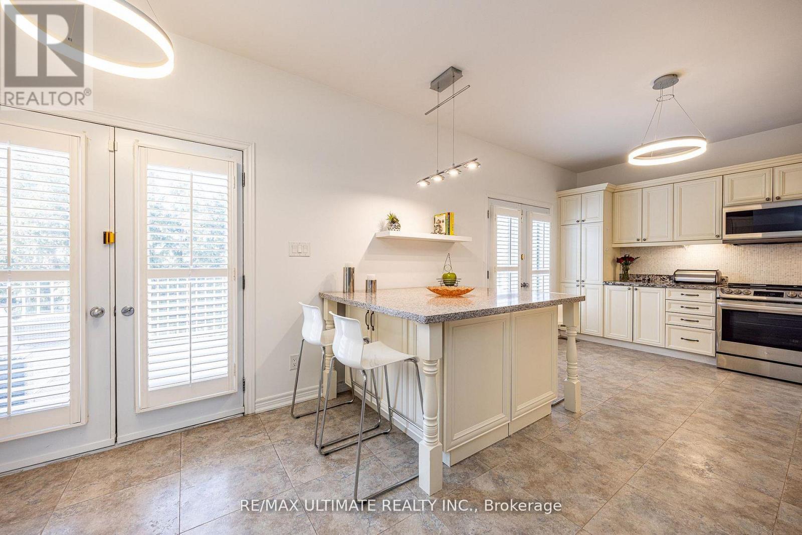 1160 Islington Avenue, Toronto, Ontario  M8Z 4S7 - Photo 15 - W12959406