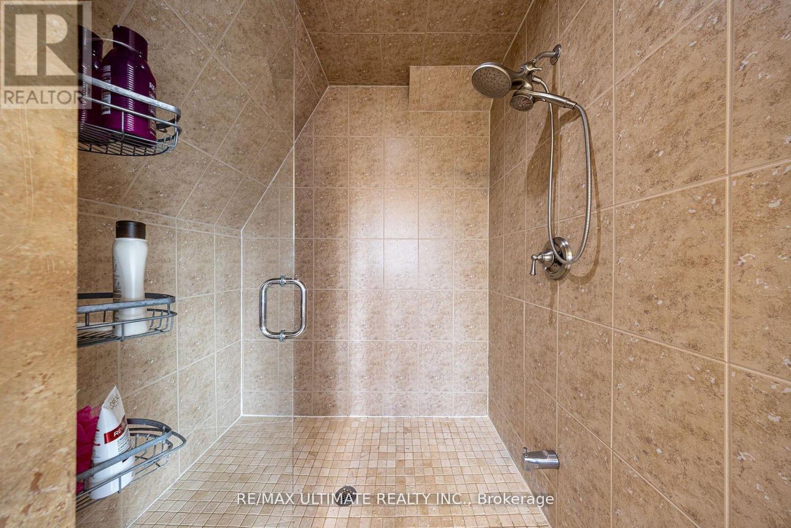 1160 Islington Avenue, Toronto, Ontario  M8Z 4S7 - Photo 28 - W12959406