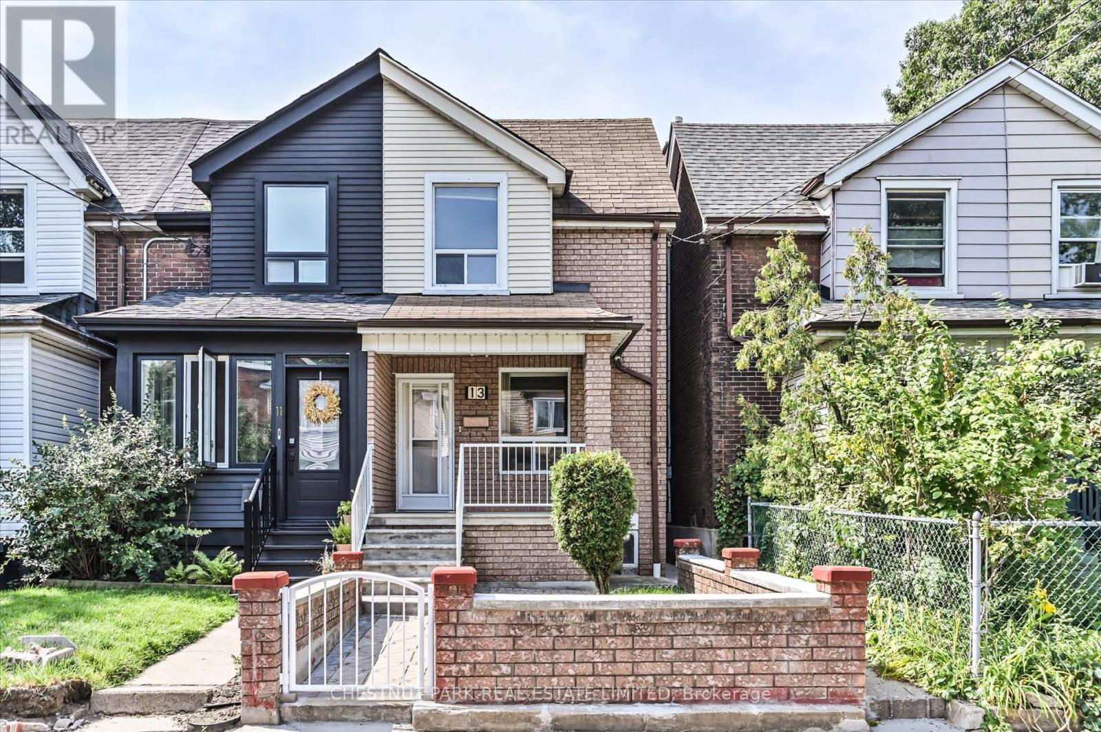 UPPER - 13 SILVER AVENUE, Toronto, Ontario