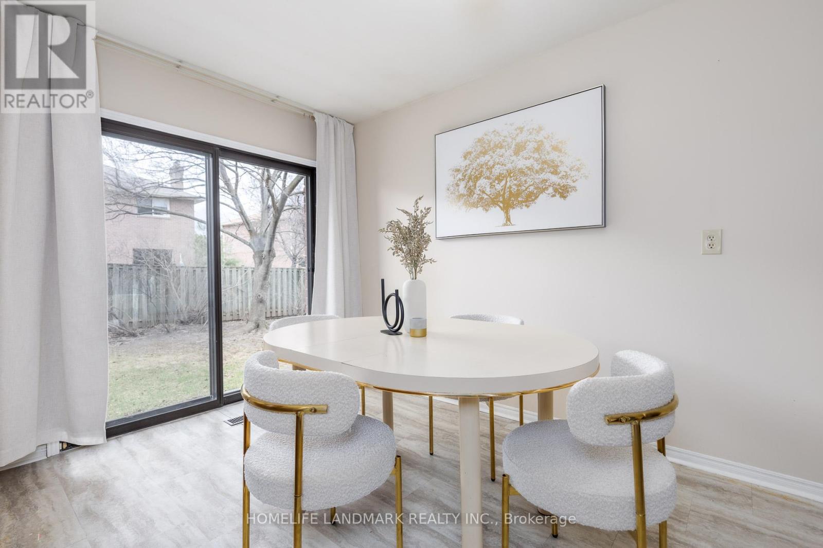 2593 Gazebo Court, Mississauga, Ontario L5L 3M8 - Photo 15 - W12959438