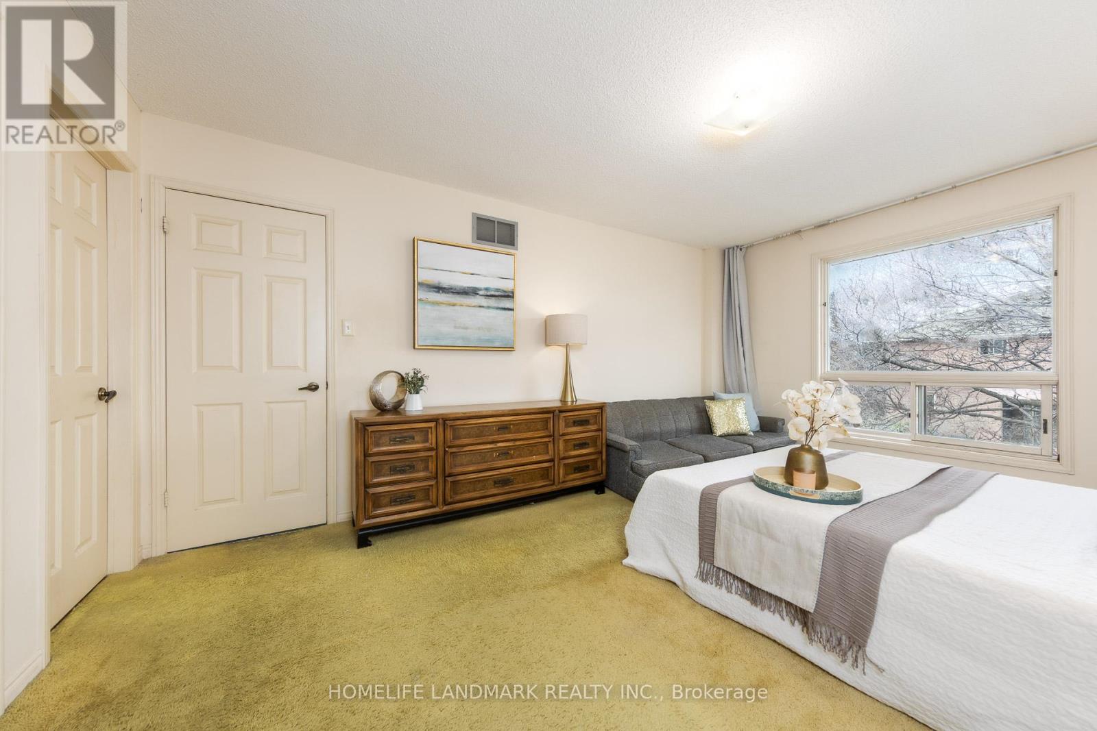 2593 Gazebo Court, Mississauga, Ontario L5L 3M8 - Photo 28 - W12959438