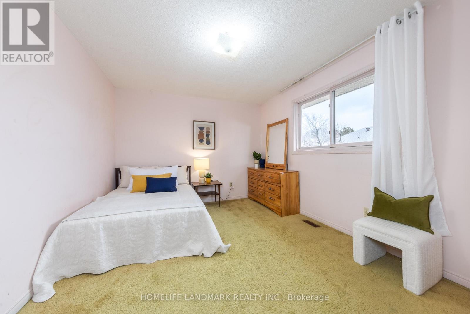 2593 Gazebo Court, Mississauga, Ontario L5L 3M8 - Photo 31 - W12959438