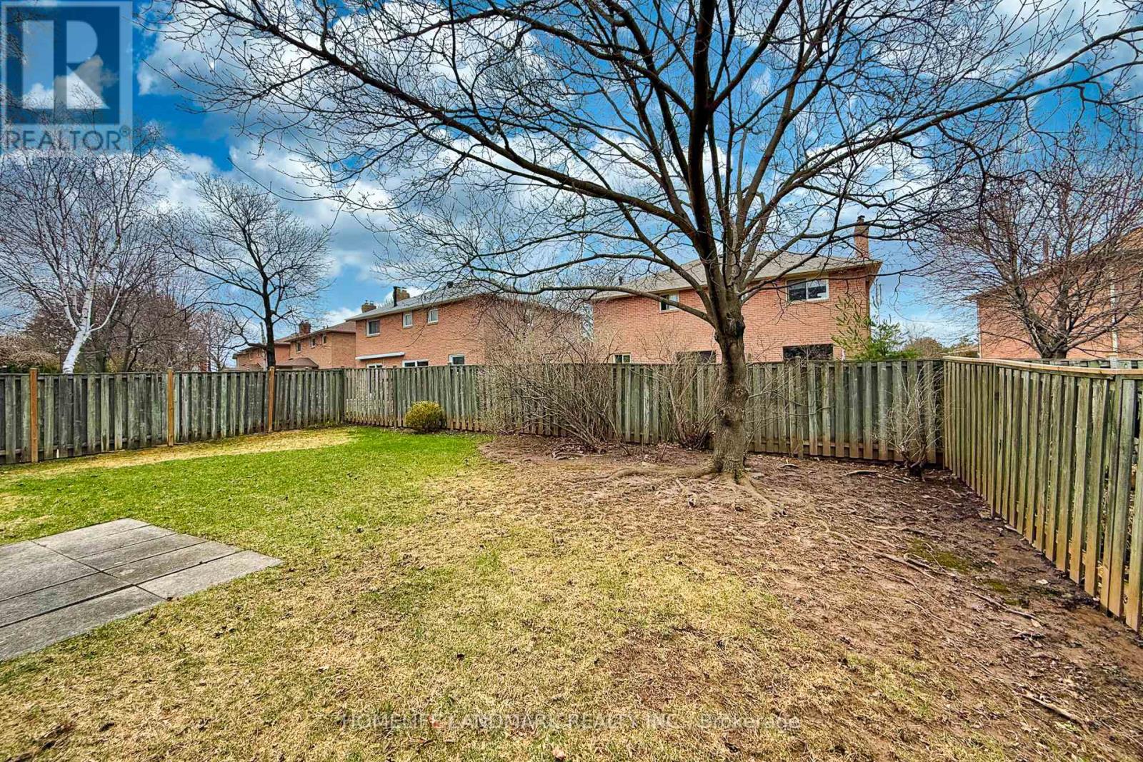 2593 Gazebo Court, Mississauga, Ontario L5L 3M8 - Photo 39 - W12959438