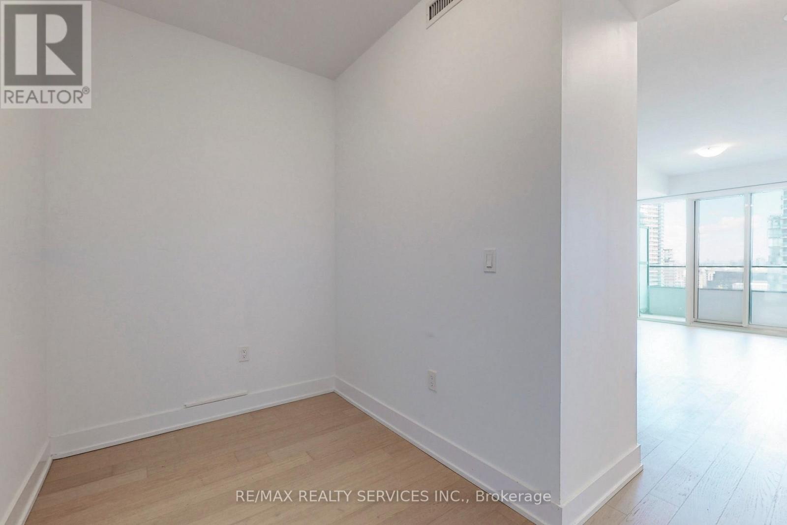 2006 - 20 Shore Breeze Drive, Toronto, Ontario  M8V 0C7 - Photo 22 - W12959456