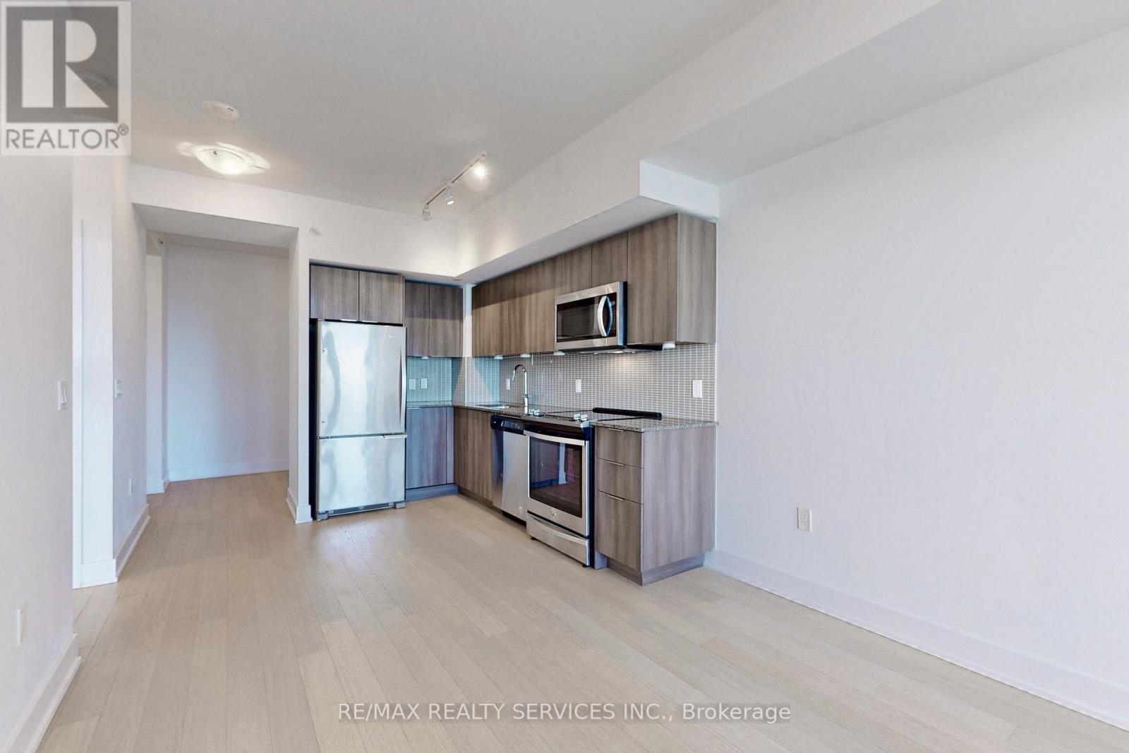 2006 - 20 Shore Breeze Drive, Toronto, Ontario  M8V 0C7 - Photo 6 - W12959456