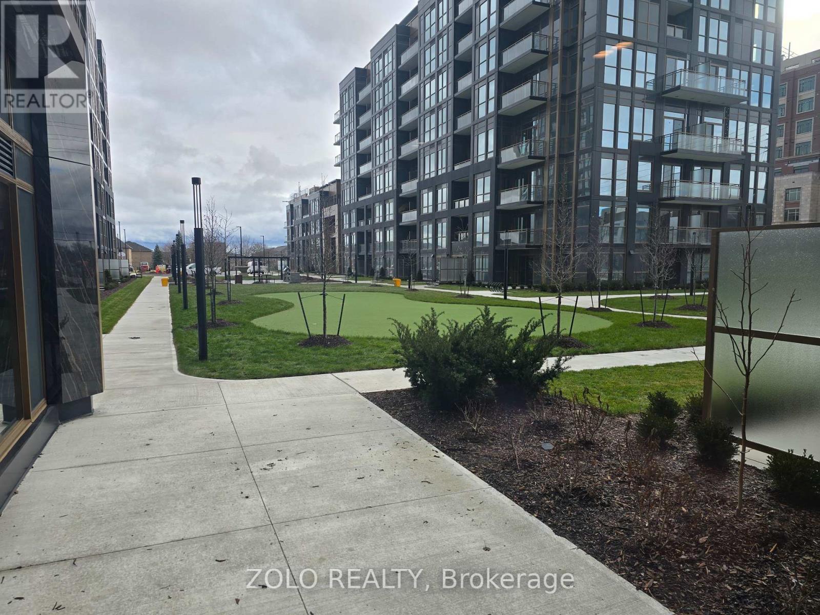 304 - 2333 Khalsa Gate, Oakville, Ontario  L6M 0X7 - Photo 12 - W12959458