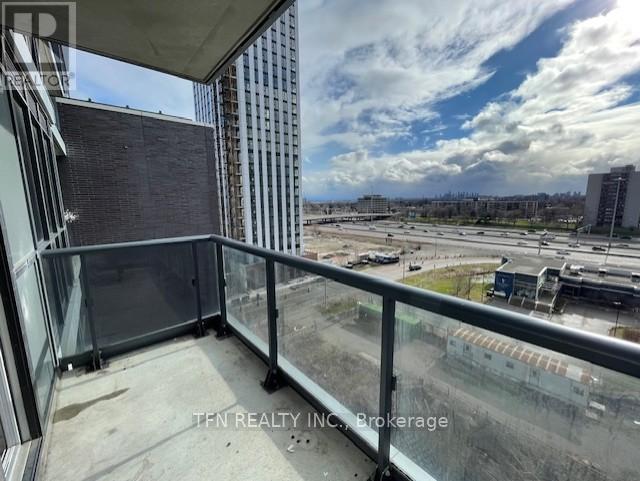 823 - 10 Gibbs Road, Toronto, Ontario  M9B 0E2 - Photo 10 - W12959466