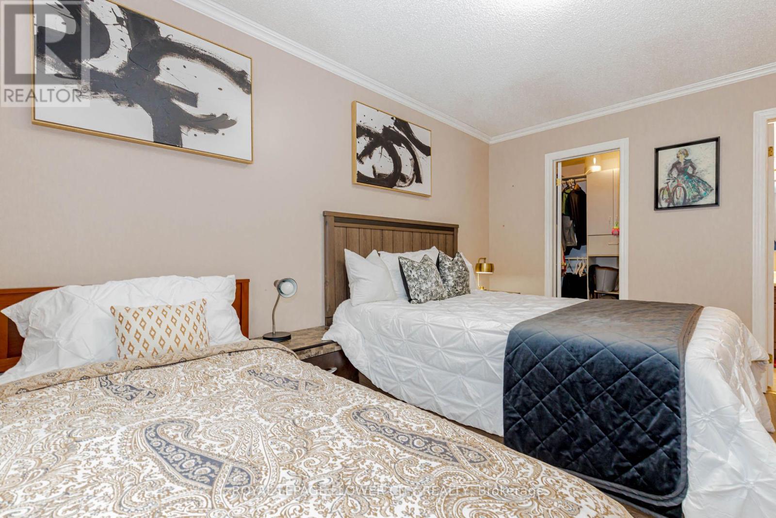 194 Pressed Brick Drive, Brampton, Ontario  L6V 4K7 - Photo 28 - W12959536