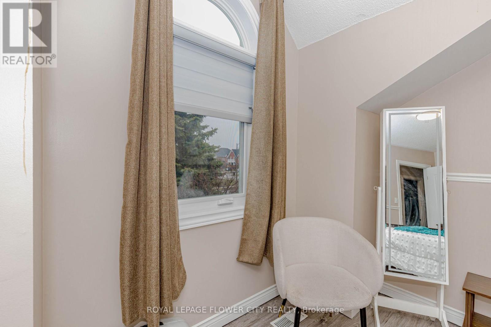 194 Pressed Brick Drive, Brampton, Ontario  L6V 4K7 - Photo 43 - W12959536