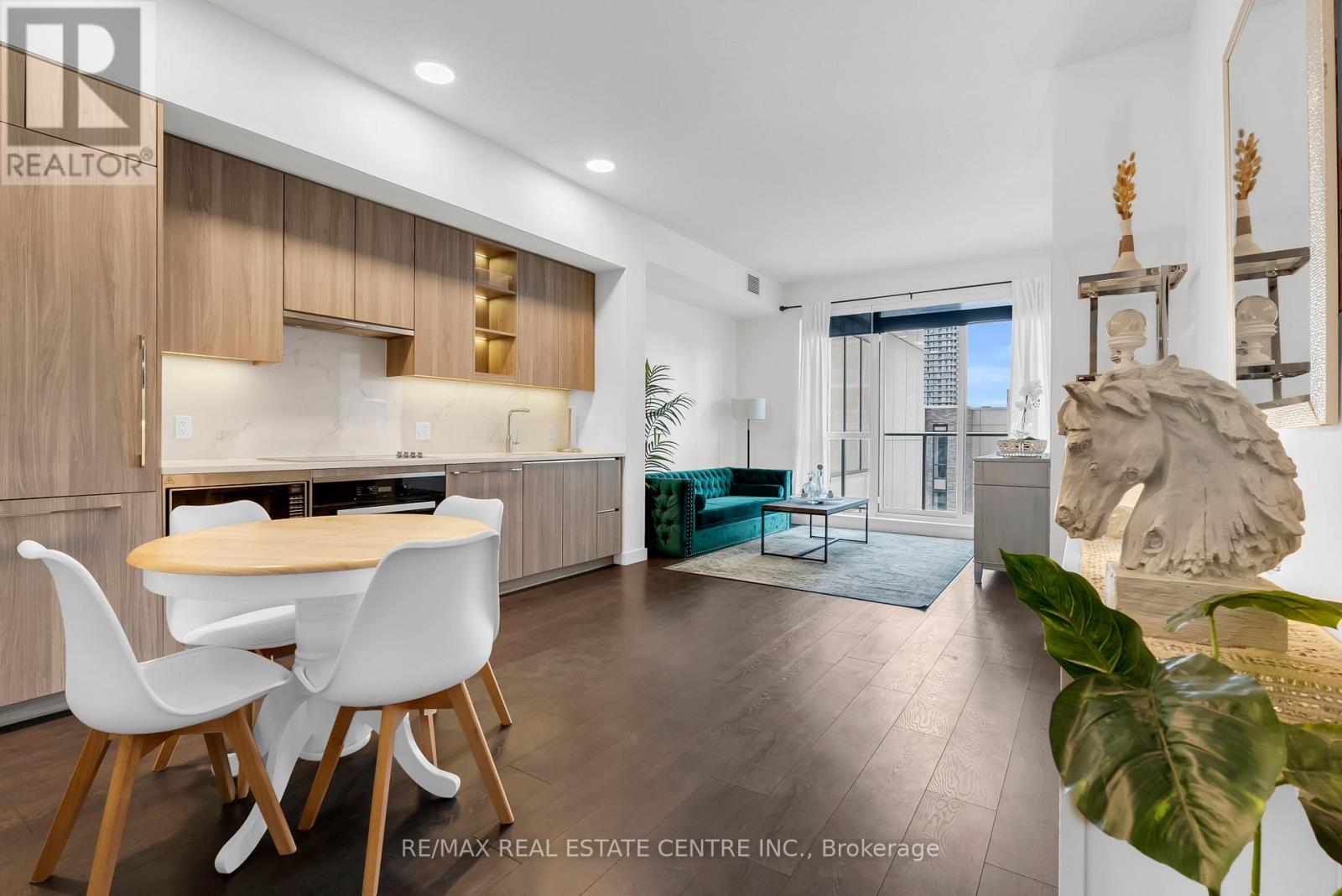 310 - 25 Mcmahon Drive, Toronto, Ontario  M2K 0J1 - Photo 8 - C12954536