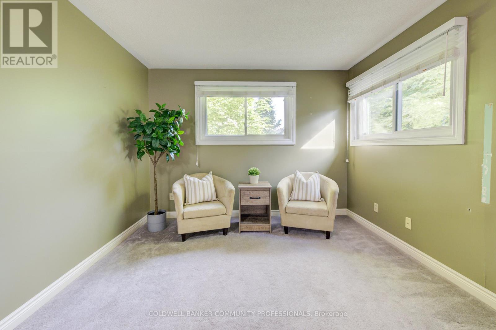 466 Dicenzo Drive, Hamilton, Ontario  L9B 2C4 - Photo 28 - X12959398