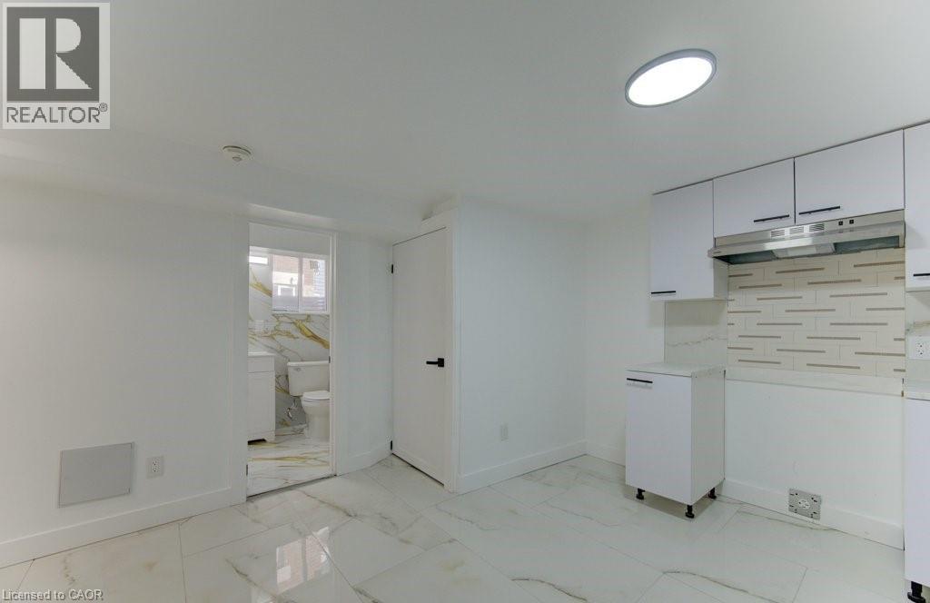 80 Lancaster Street W, Kitchener, Ontario  N2H 4T6 - Photo 33 - 40817046