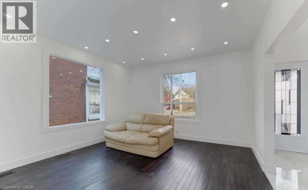 80 Lancaster Street W, Kitchener, Ontario  N2H 4T6 - Photo 8 - 40817046