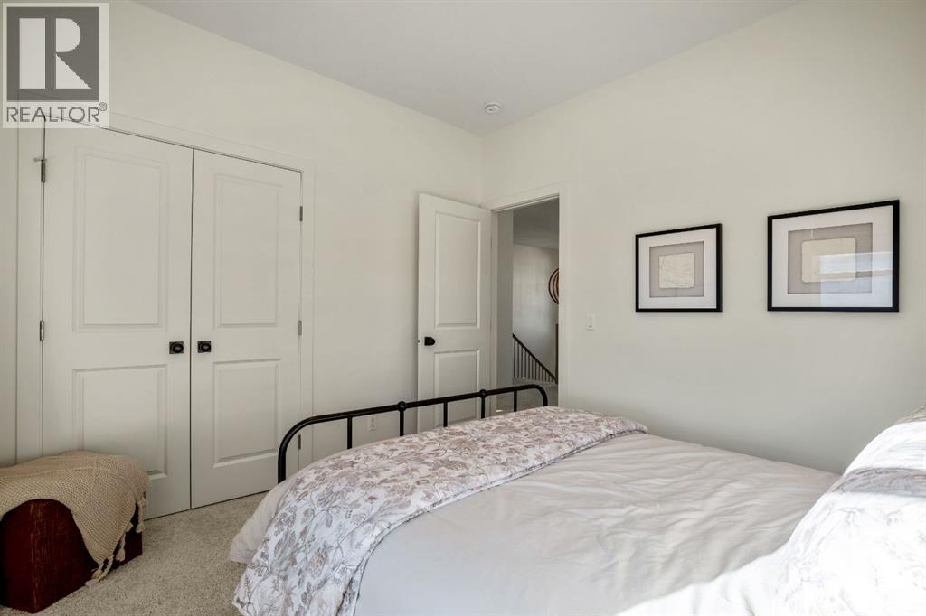 35 Bluerock Avenue SW, Calgary, Alberta  T2Y 0R6 - Photo 37 - A2284791