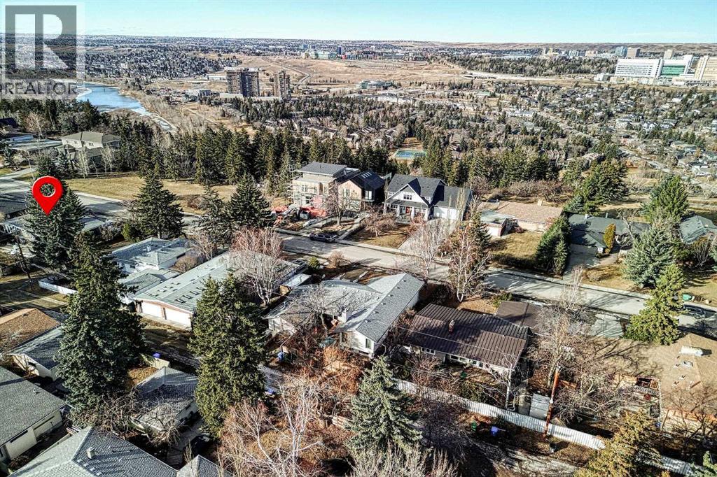 75 Wildwood Drive SW, Calgary, Alberta