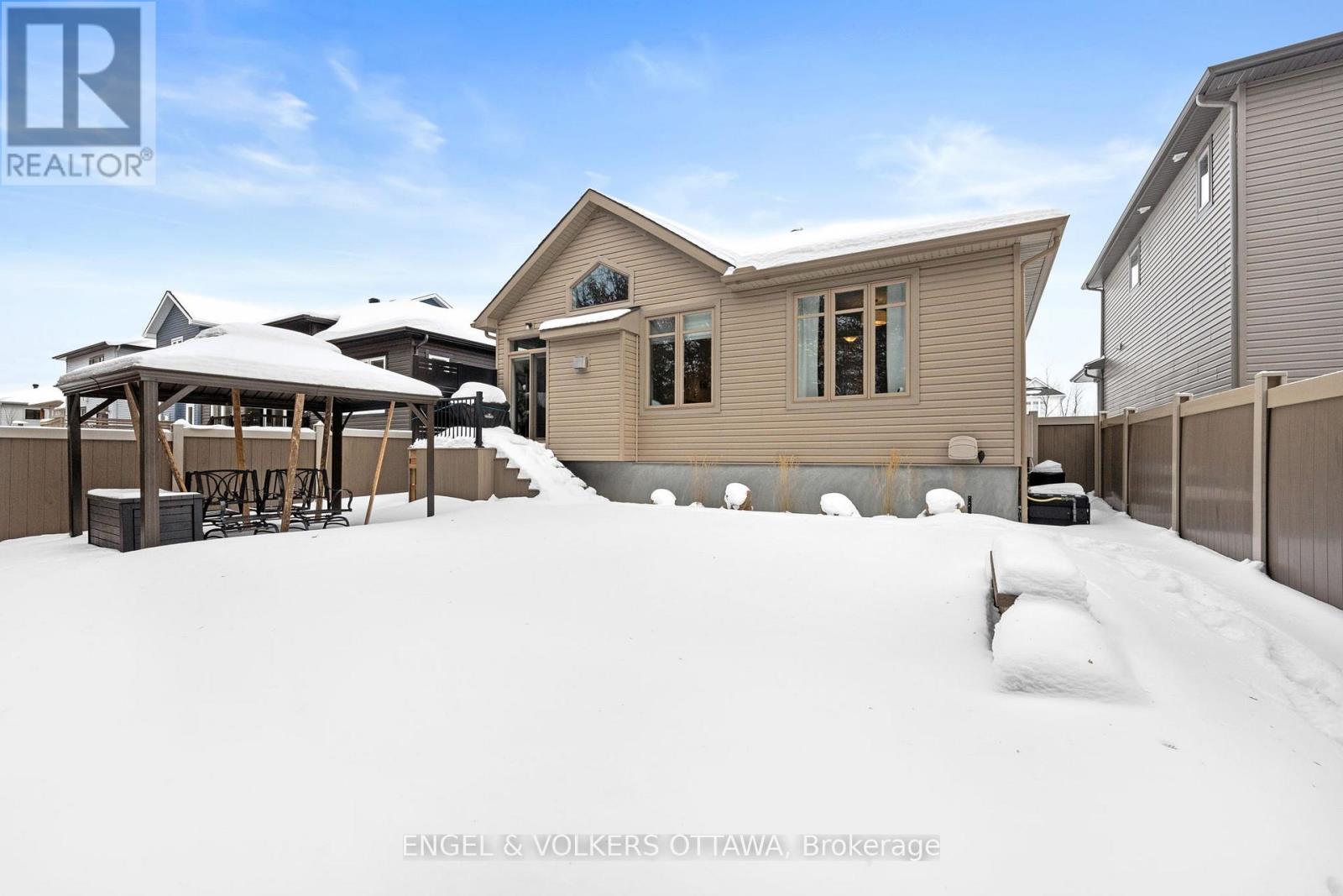 221 Blackhorse Drive, North Grenville, Ontario  K0G 1J0 - Photo 26 - X12743042