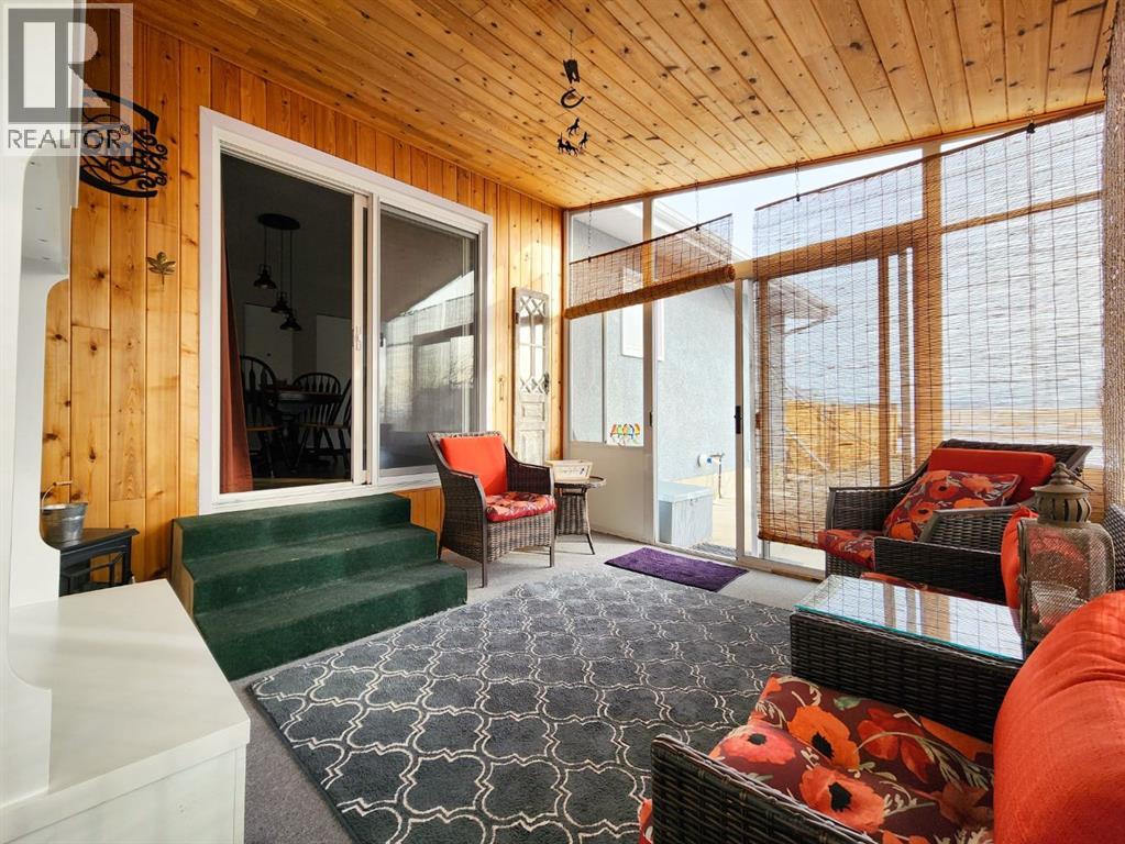 4810 4 Street E, Claresholm, Alberta  T0L 0T0 - Photo 10 - A2294825