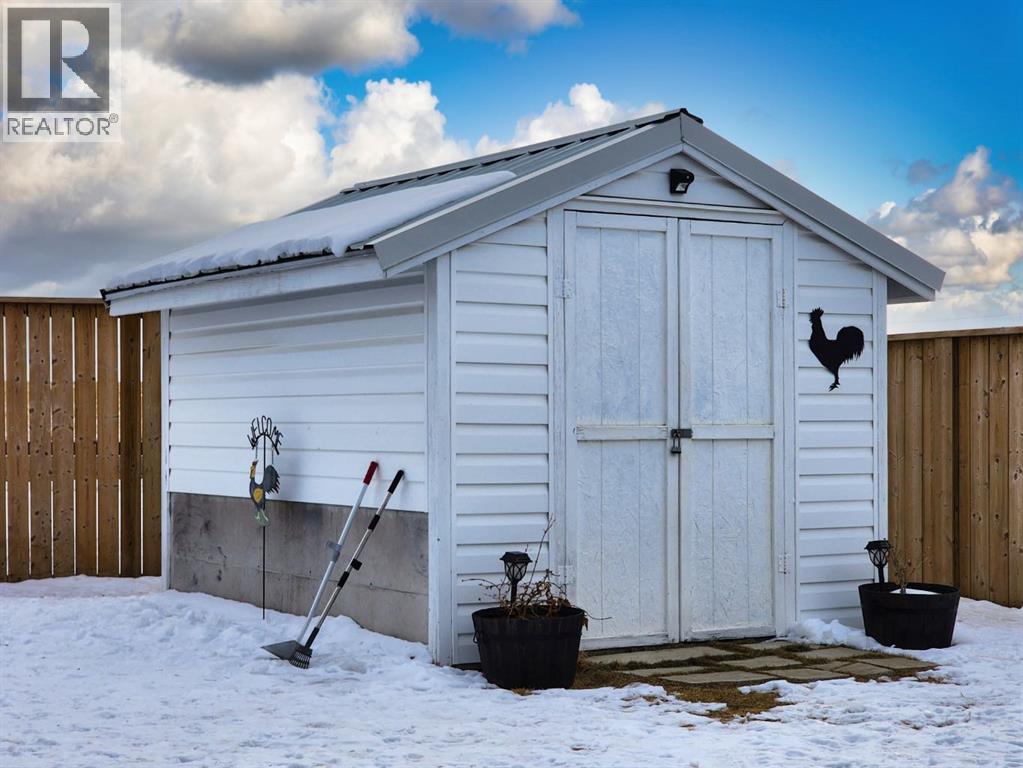 4810 4 Street E, Claresholm, Alberta  T0L 0T0 - Photo 32 - A2294825