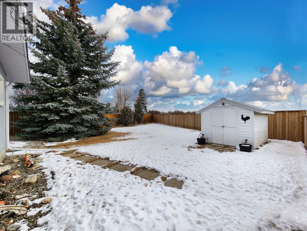 4810 4 Street E, Claresholm, Alberta  T0L 0T0 - Photo 31 - A2294825