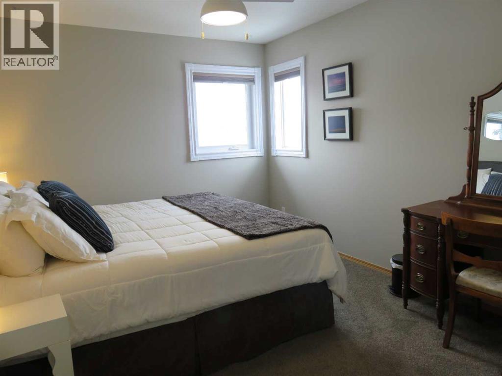 29 Hunter Court Ne, Medicine Hat, Alberta  T1C 1W5 - Photo 25 - A2293918