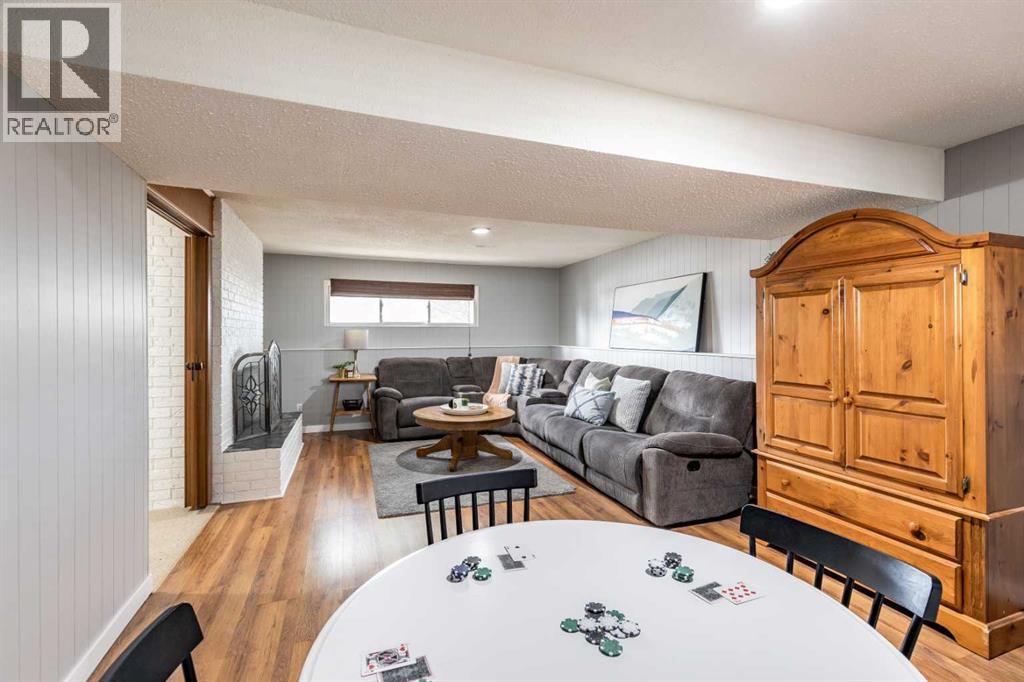 2167 10 Avenue Ne, Medicine Hat, Alberta  T1C 1L6 - Photo 30 - A2295269