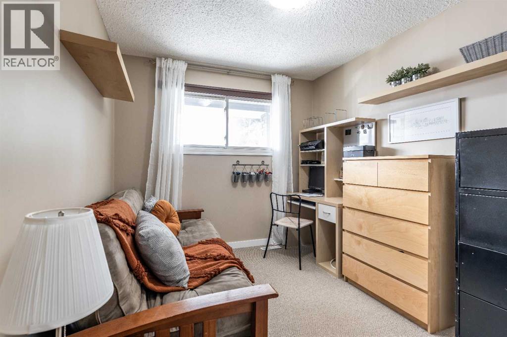 2167 10 Avenue Ne, Medicine Hat, Alberta  T1C 1L6 - Photo 26 - A2295269