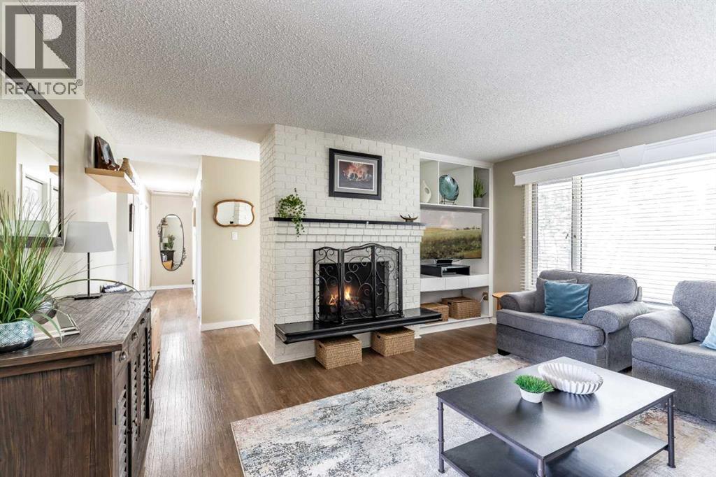 2167 10 Avenue Ne, Medicine Hat, Alberta  T1C 1L6 - Photo 6 - A2295269