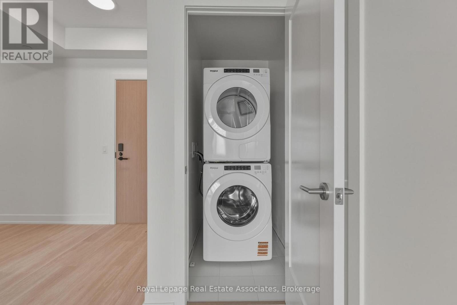 1402 - 25 Cordova Avenue, Toronto, Ontario  M9A 0E5 - Photo 8 - W12953696