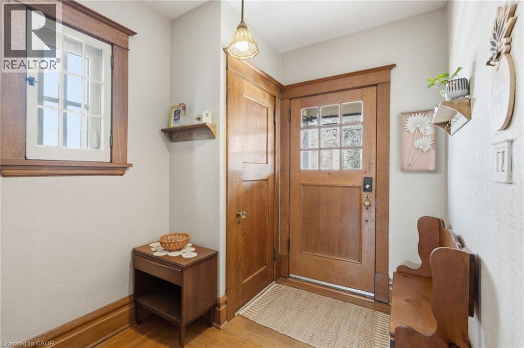 16 Burris Street, Hamilton, Ontario  L8M 2J2 - Photo 5 - 40816398