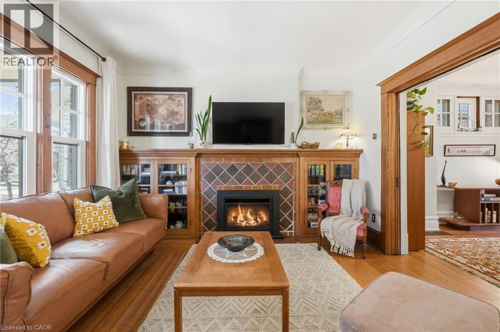 16 Burris Street, Hamilton, Ontario  L8M 2J2 - Photo 7 - 40816398