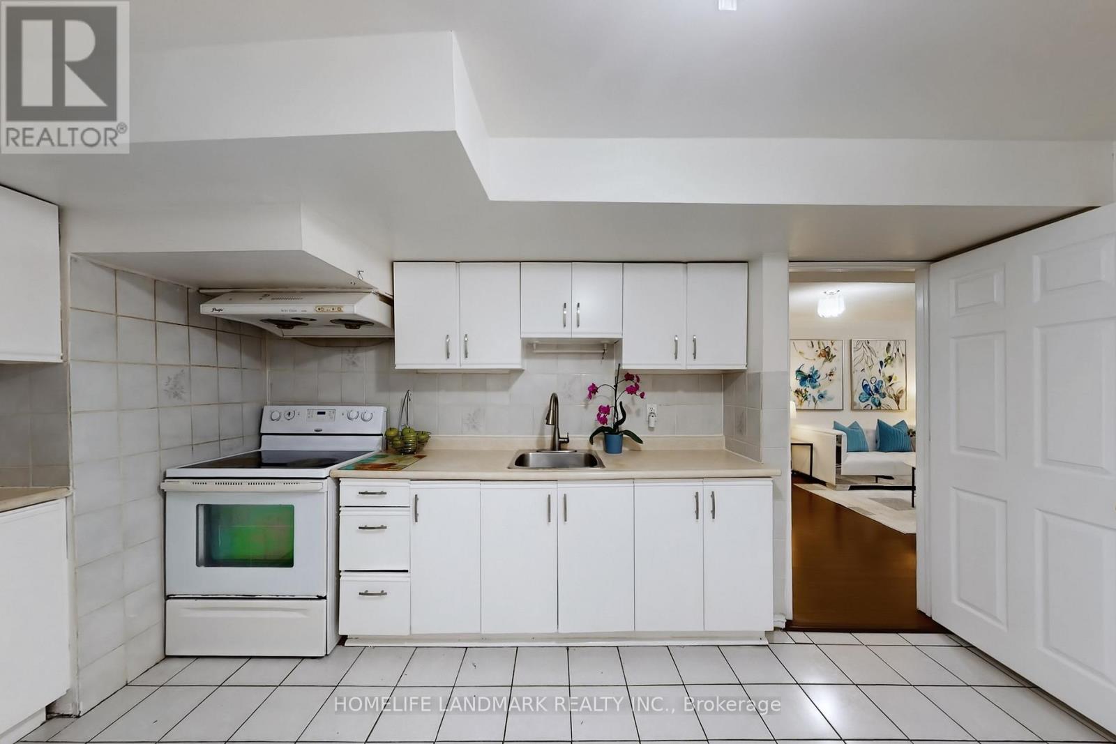 5235 Astwell Avenue, Mississauga, Ontario  L5R 3H8 - Photo 38 - W12959040