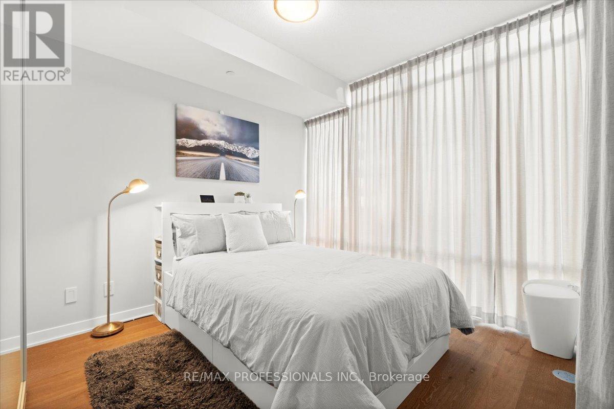 1903 - 90 Park Lawn Road, Toronto, Ontario  M8Y 0B6 - Photo 12 - W12959450