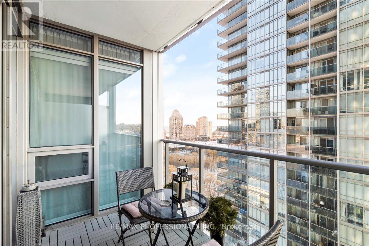 1903 - 90 Park Lawn Road, Toronto, Ontario  M8Y 0B6 - Photo 17 - W12959450