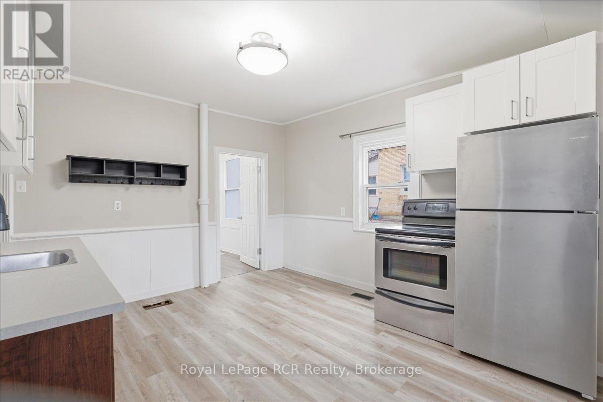 234 Elma Street E, North Perth, Ontario  N4W 2E1 - Photo 13 - X12959568