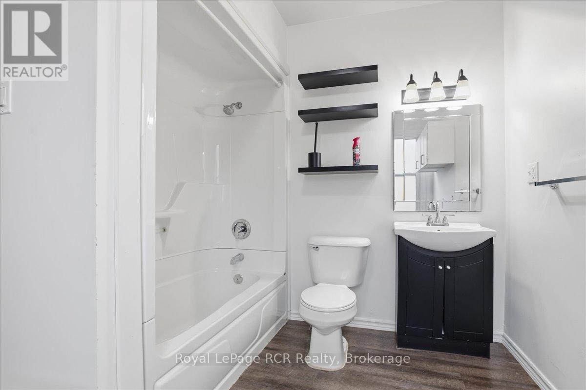 234 Elma Street E, North Perth, Ontario  N4W 2E1 - Photo 14 - X12959568