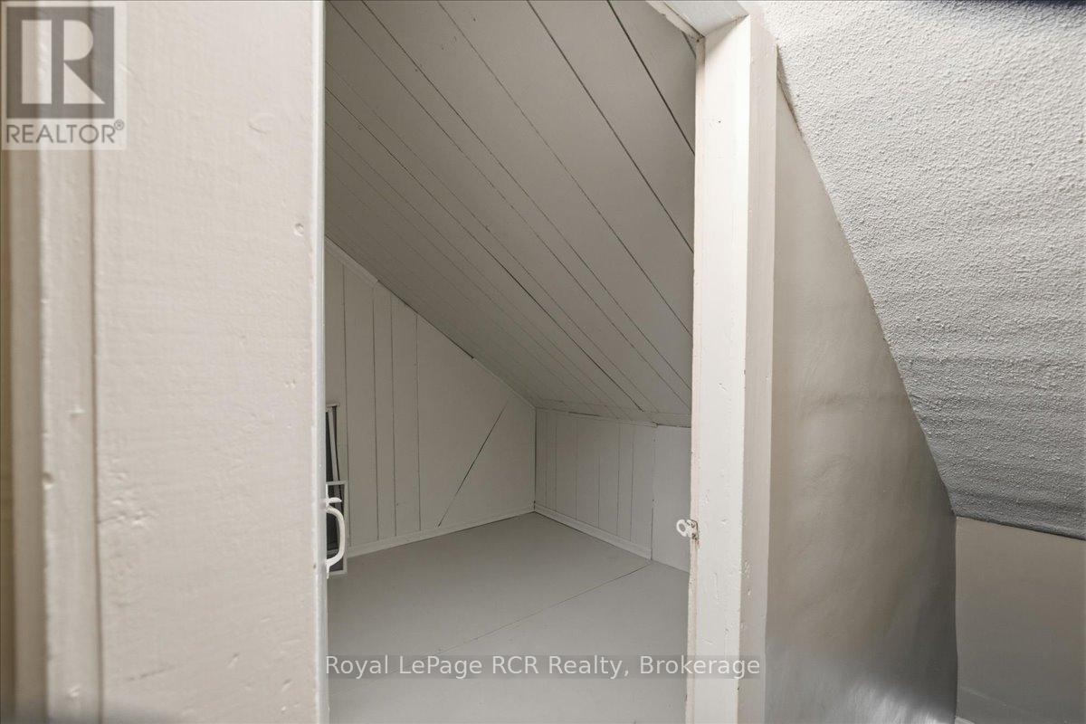 234 Elma Street E, North Perth, Ontario  N4W 2E1 - Photo 19 - X12959568