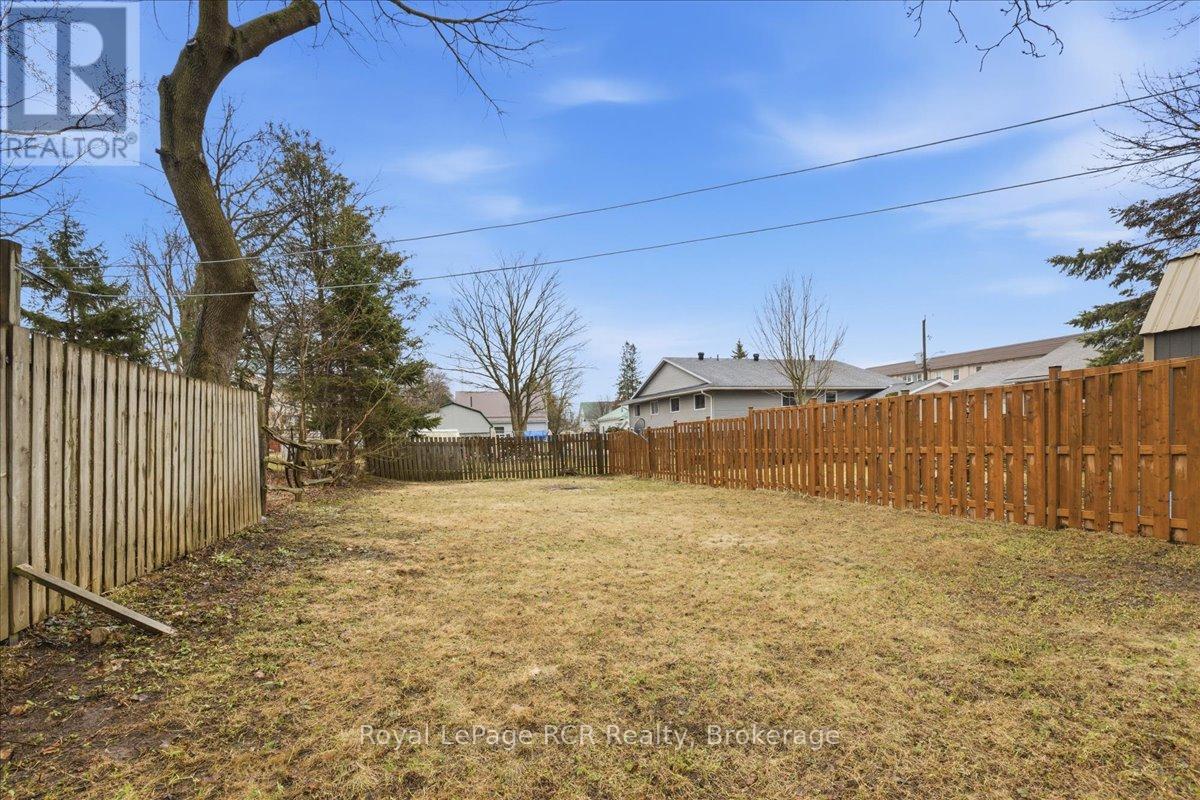 234 Elma Street E, North Perth, Ontario  N4W 2E1 - Photo 24 - X12959568