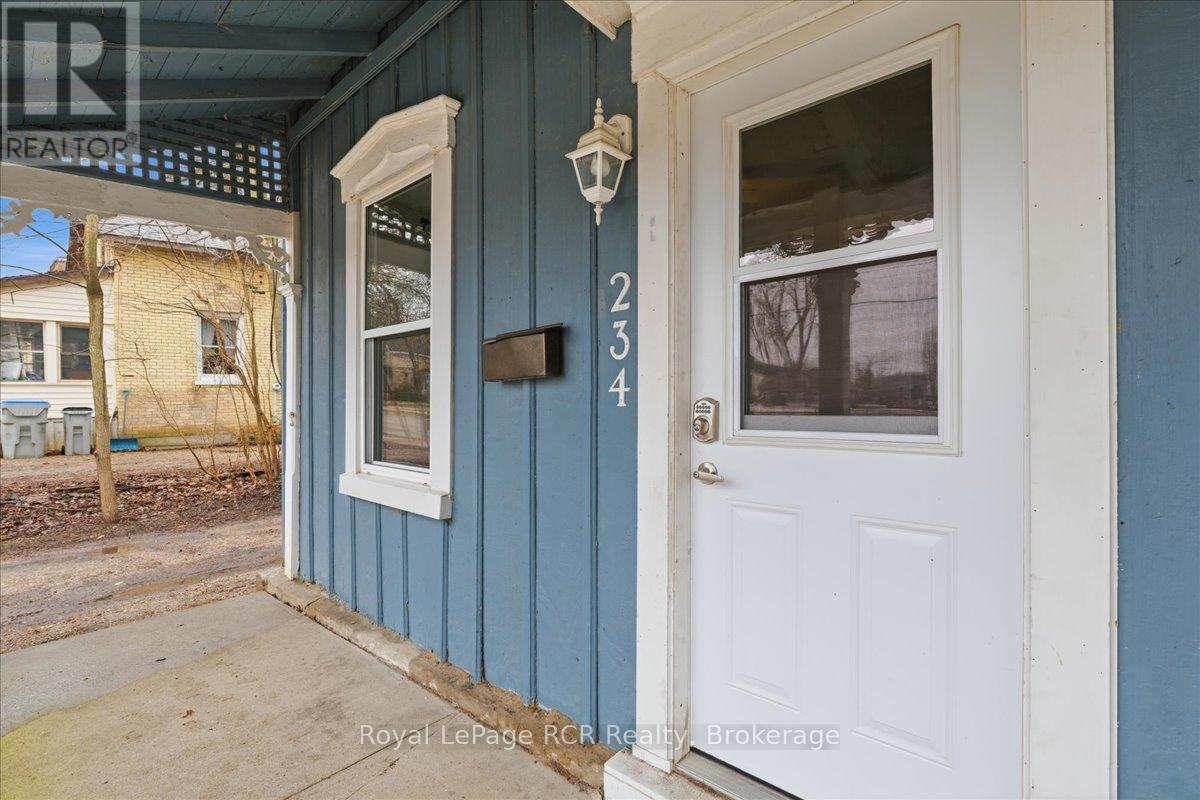 234 Elma Street E, North Perth, Ontario  N4W 2E1 - Photo 4 - X12959568