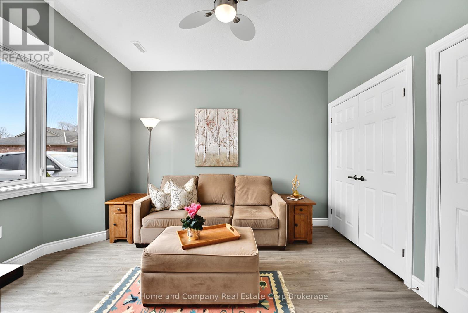 42 Bayfield Mews Lane, Bluewater, Ontario  N0M 1G0 - Photo 12 - X12959644