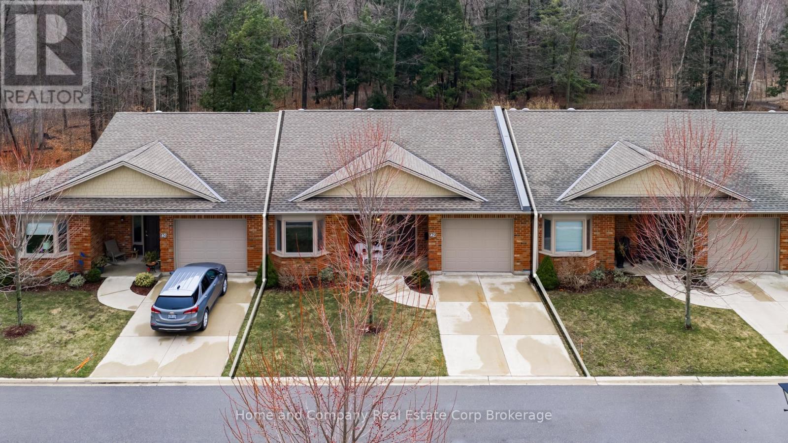 42 Bayfield Mews Lane, Bluewater, Ontario  N0M 1G0 - Photo 2 - X12959644