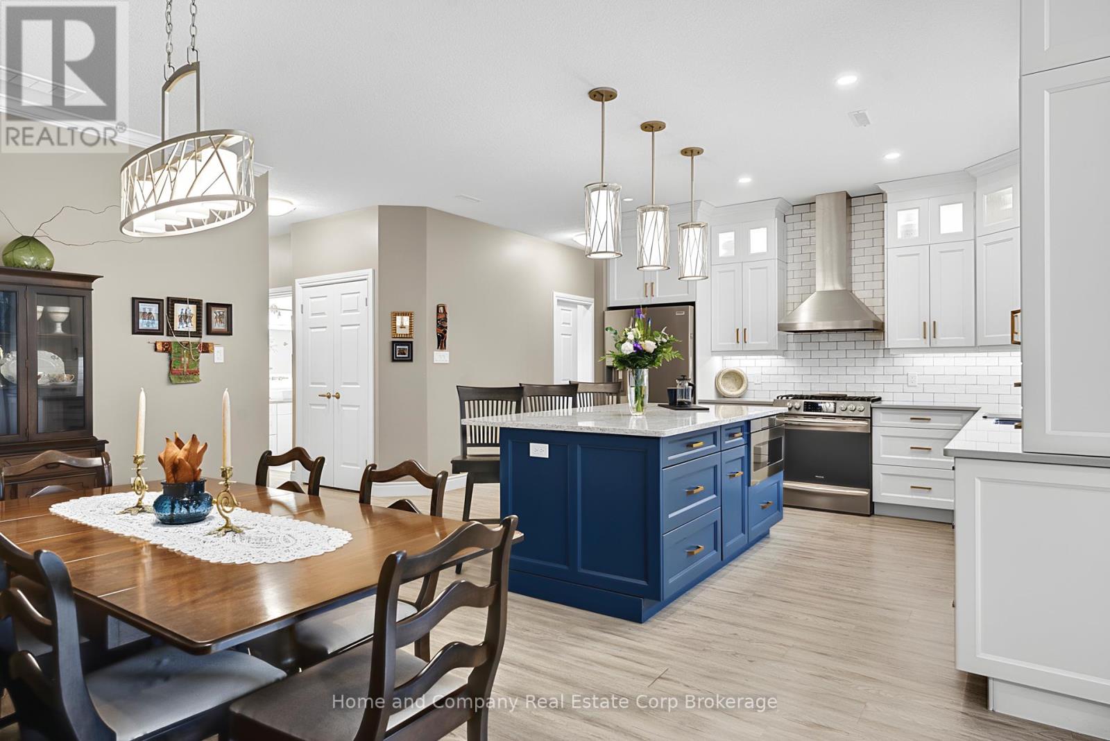 42 Bayfield Mews Lane, Bluewater, Ontario  N0M 1G0 - Photo 23 - X12959644