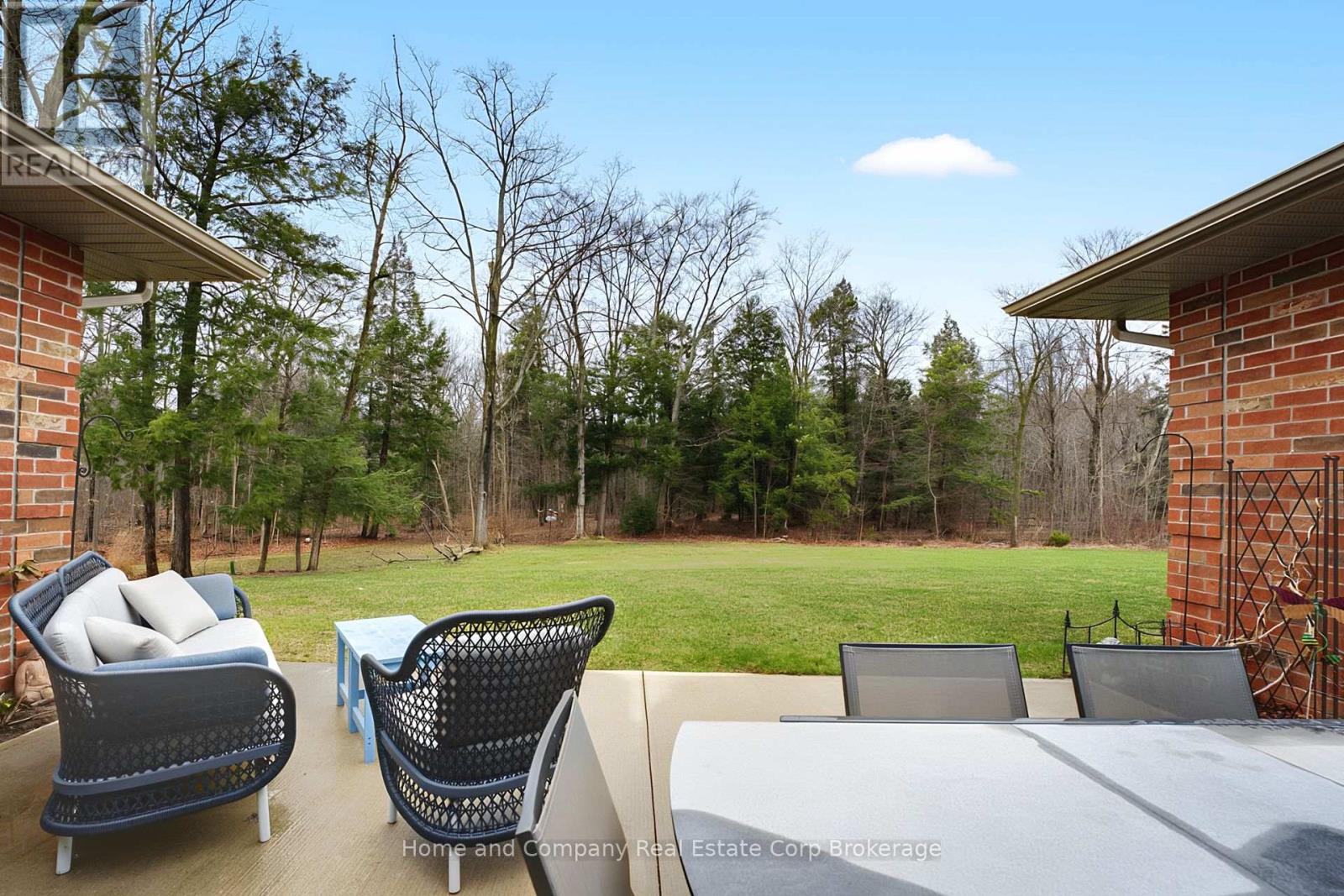 42 Bayfield Mews Lane, Bluewater, Ontario  N0M 1G0 - Photo 37 - X12959644